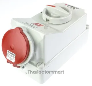 Mennekes Switchable IP44 Interlocked Socket 3PN+E, Earthing Position 6h, 32A, 400V