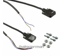 Omron Through Beam (Emitter and Receiver) Photoelectric Sensor 500 mm Detection Range PNP IP67 Block Style E3T-FT13